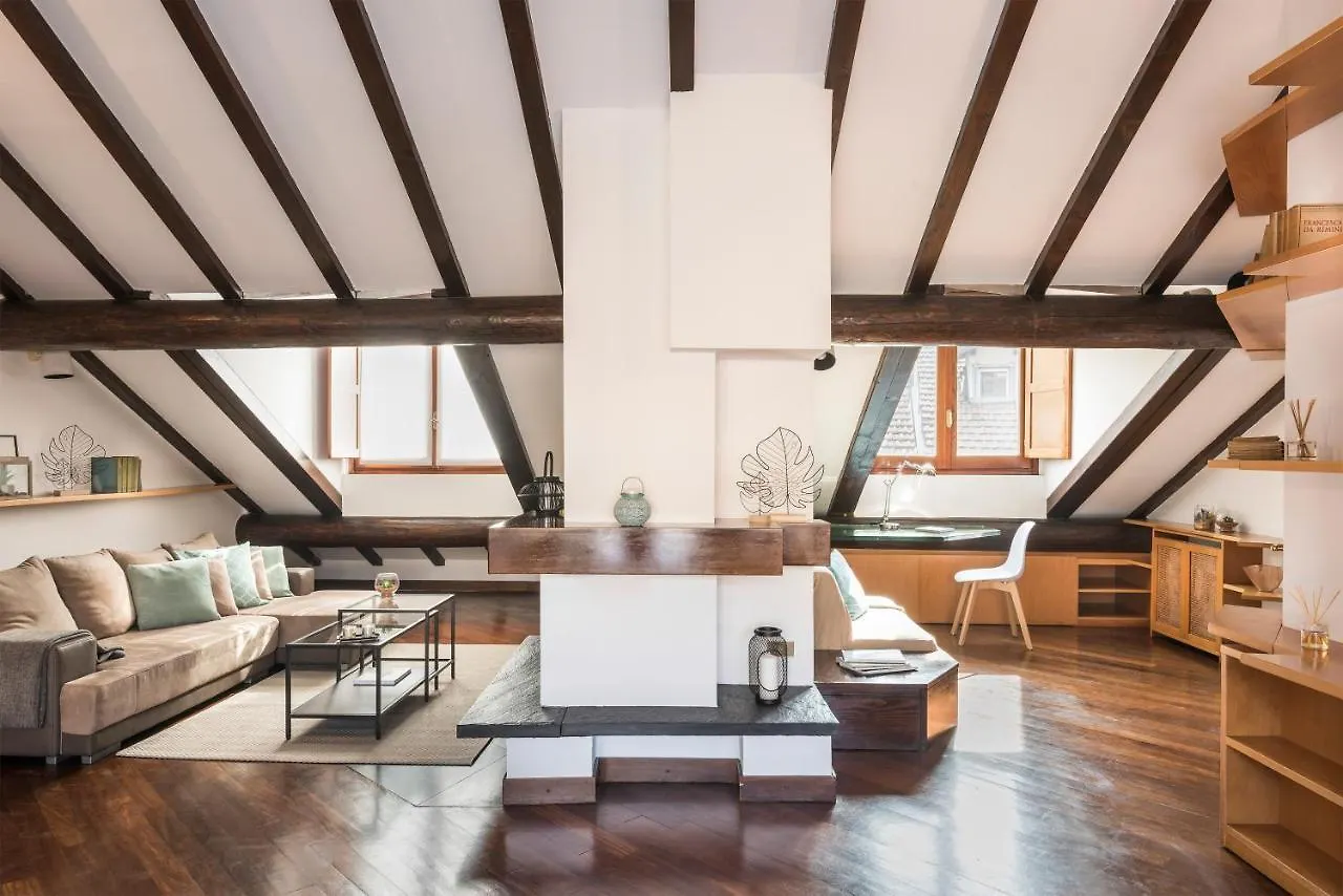 Appartement Penthouse Centro Milano Wifi Milan
