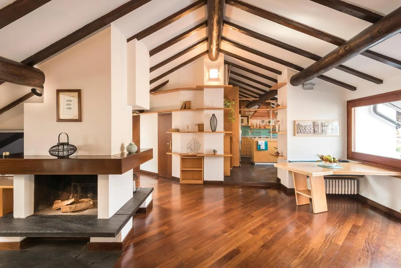 Appartement Penthouse Centro Milano Wifi 0*, Milan
