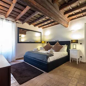 home-deza-cozy-place-in-rome.it-romehotels.com/