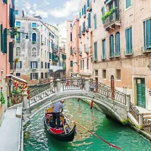 casa-marco-polo-venice.hotelslidodijesolo.com/